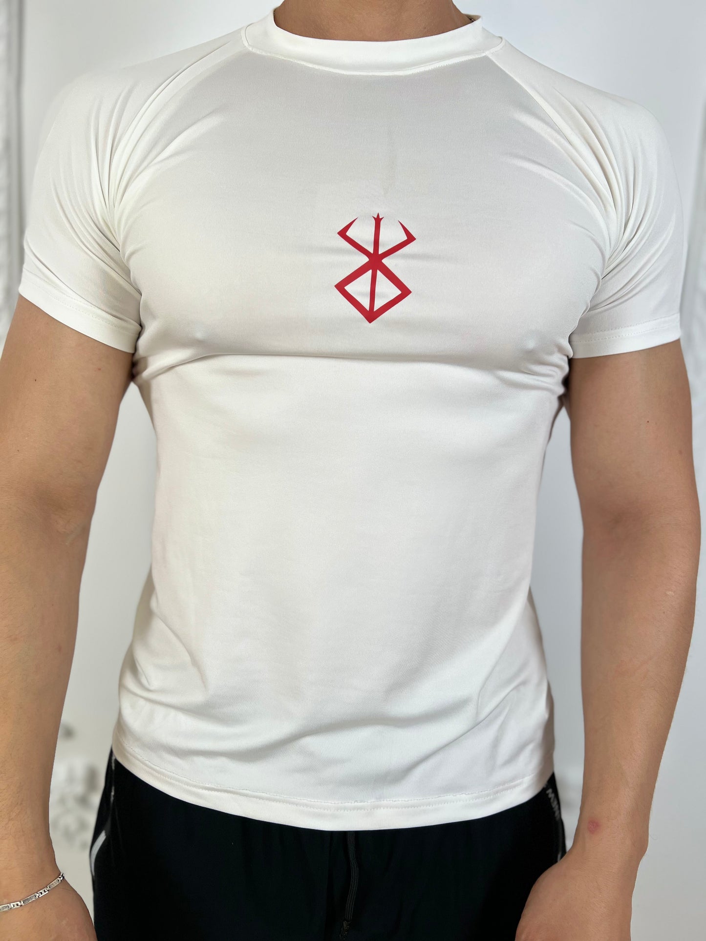 Compression T-shirt demi manche ( bersark/spyderman )