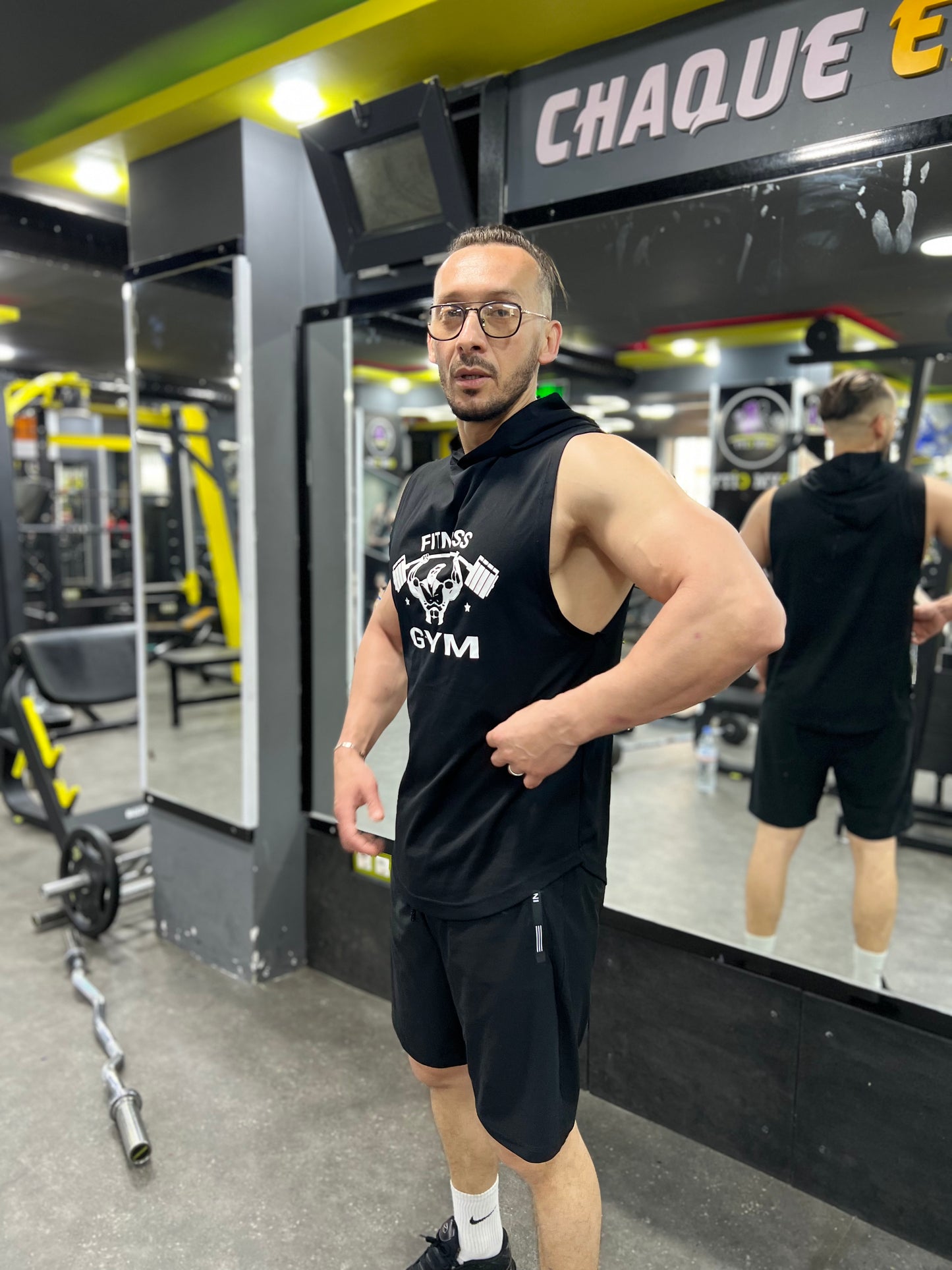 Gym fitness compression shirt Avec capuche