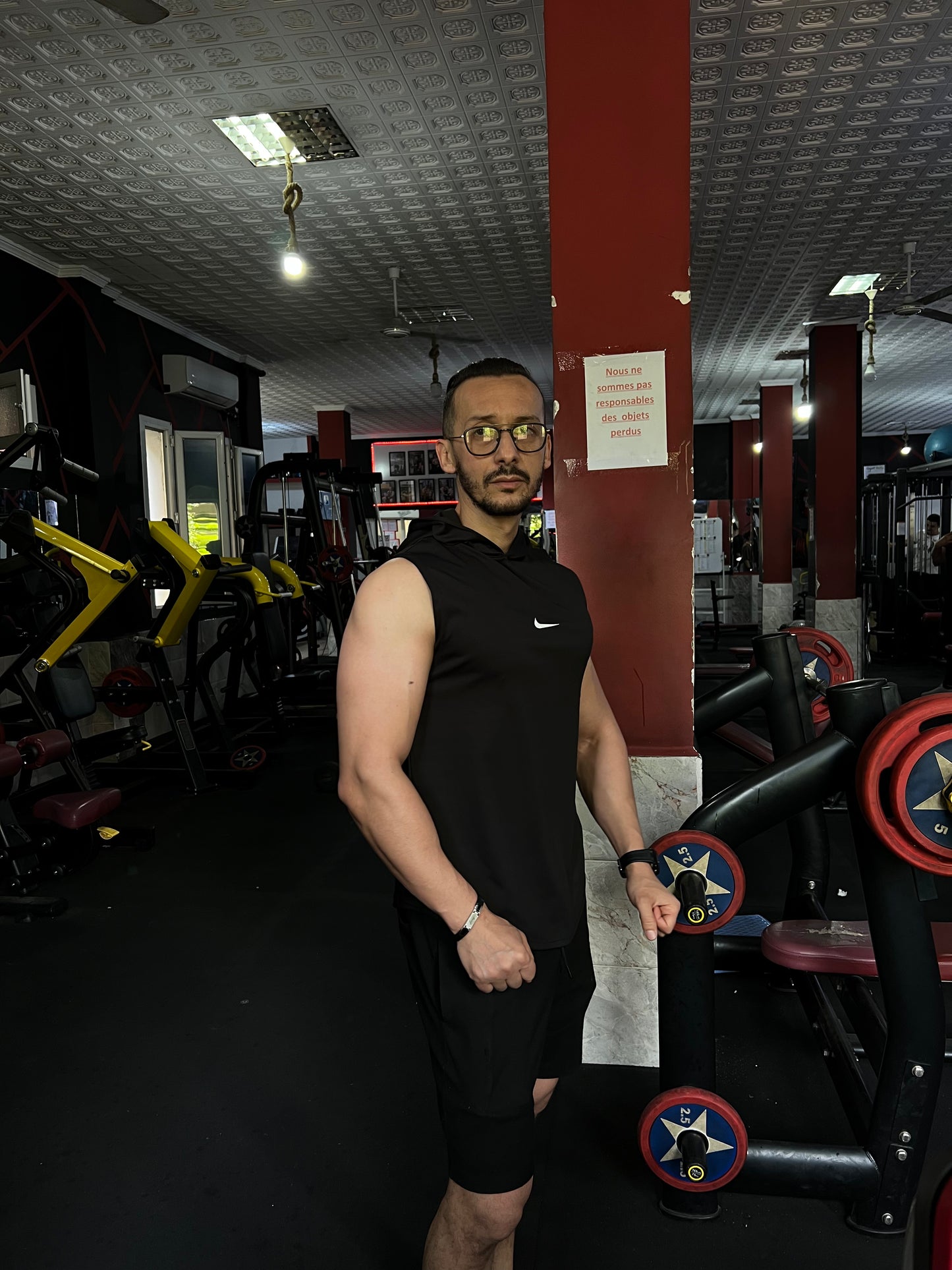 Compression T-shirt decoulte avec capuche (من اختيارك logo)